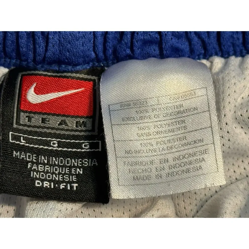 Nike product pair